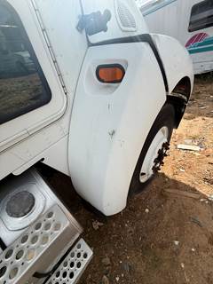 1995-2009 Kenworth T300 Passenger Fender Extension