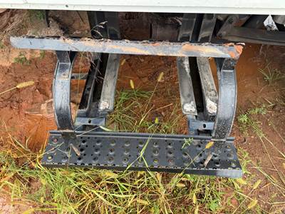 2008 International DuraStar 4300 Passenger Fuel Tank Strap / Bracket