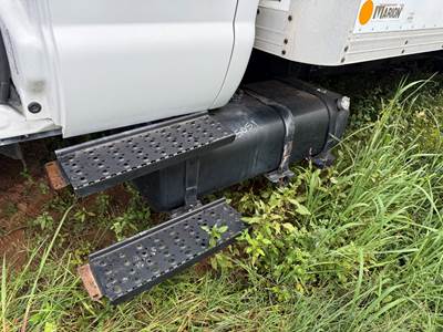 2014 Ford F-650 Driver Fuel Tank 45 Gallons