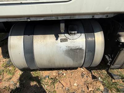 2013 Freightliner Cascadia Passenger 80Gal. Fuel Tank