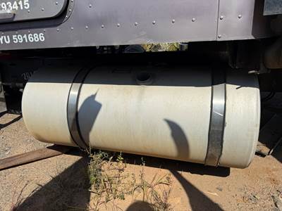 1999 International 9900i EAGLE Passenger Fuel Tank