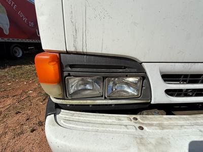 1999-2007 W4500 Passenger Headlight Assembly