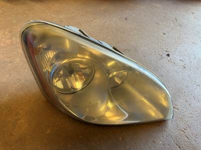 2013 Freightliner Cascadia Passenger Headlight Assembly