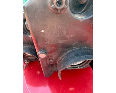 Freightliner Cascadia Right Headlight Assembly