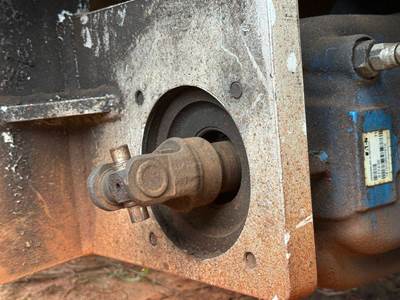 Chevrolet C7500 Hydraulic Pump