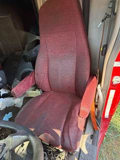 Freightliner Cascadia Left Seat