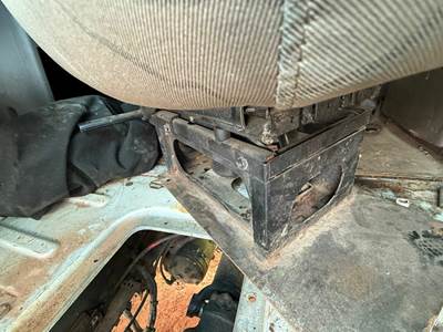 Volvo VNL Left Seat for a Volvo Truck VNL