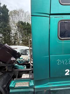 1998-2003 Volvo Passenger Side Fairing