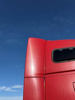 Volvo VNL Top Passenger Side Fairing for 2004-2018