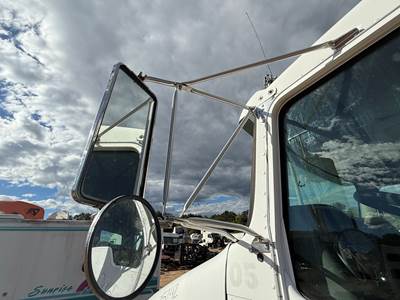1995-2009 Kenworth T300 Driver Side View Mirror