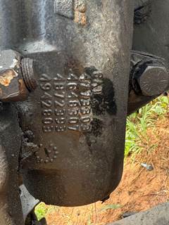 TRW/ROSS CASCADIA Left Steering Gear / Rack for a Freightliner Cascadia