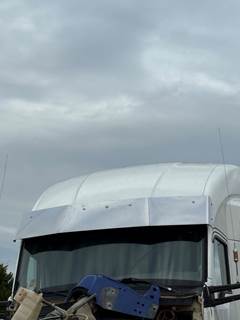2012+ Kenworth T680 Exterior Sun Visor Sleeper Cab