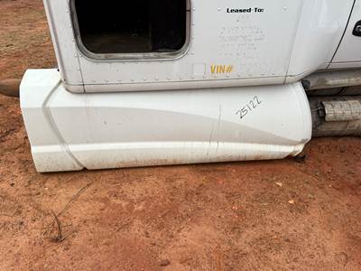 2012-2022 Kenworth T680 Passenger Center Rear Fairing