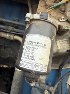 2004-2020 VN/VNL Wiper Transmission 85150366