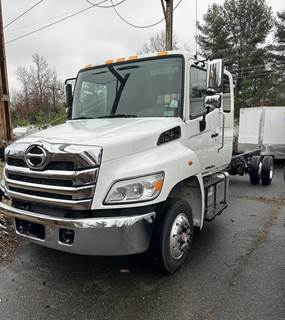 Hino L6 Cab & Chassis Truck - Automatic