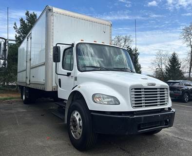 Freightliner M2 106 Box Truck - 220HP, Automatic