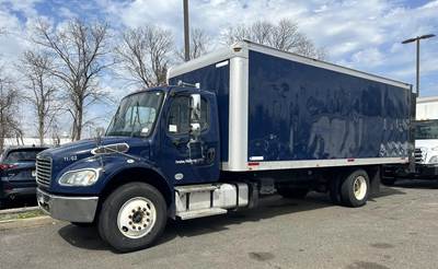 Freightliner M2 106 Box Truck - 250HP, Automatic