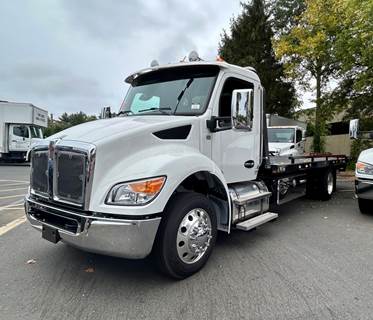 Kenworth T280 Rollback Tow Truck - Automatic