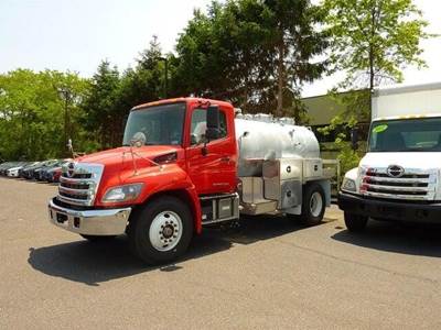 Hino 338 Single Axle Sewer / Septic Truck - 220HP, 6 Speed Automatic