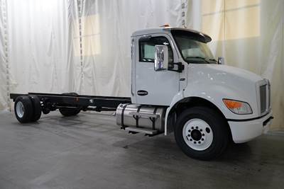 Kenworth T280 Single Axle Cab & Chassis Truck - Paccar, 300HP, Automatic