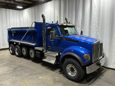 Kenworth T880 Tandem Axle Cab & Chassis Truck - Cummins, 500HP, Automatic