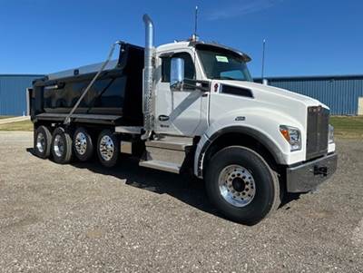 2026 Kenworth T880 Dump Truck