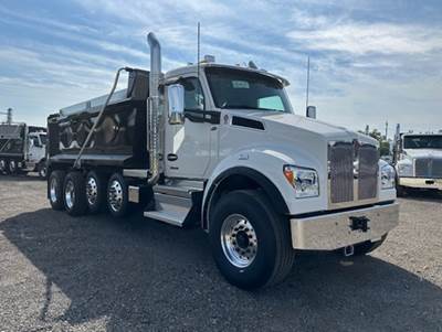 2026 Kenworth T880 Dump Truck