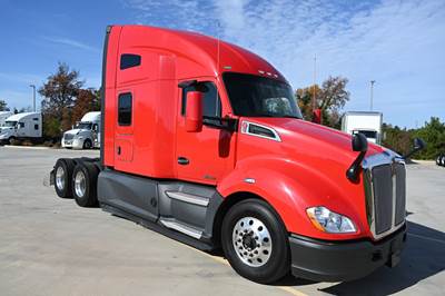Kenworth T680 Sleeper Semi Truck - 76" Raised Roof Sleeper, Cummins 450HP, 12 Speed Automated Manual