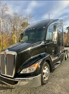 Kenworth T680 Sleeper Semi Truck - 76" Raised Roof Sleeper, Paccar 455HP, 13 Speed Manual