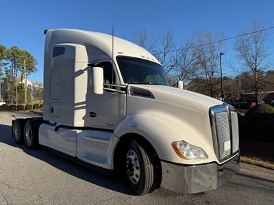 Kenworth T680 Sleeper Semi Truck - 76" Raised Roof Sleeper, Cummins 450HP, 12 Speed Automated Manual