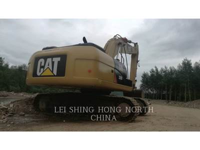 Caterpillar 320D2 Excavator