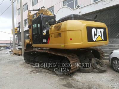 Caterpillar 326D2L Excavator