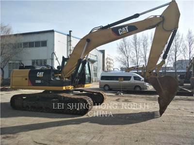 Caterpillar 326D2L Excavator