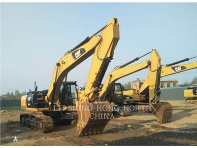 Caterpillar 330D2L Excavator