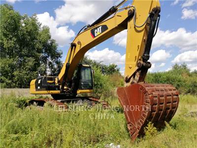 Caterpillar 340D2L Excavator