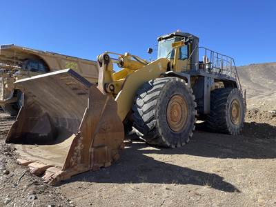 2008 Komatsu WA900L-3 Wheel Loader - Bucket