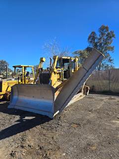 2001 Caterpillar D6R Dozer