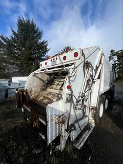 2007 International HV4400 Rear Load Truck