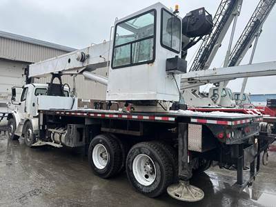 Freightliner M2 112 38-Ton Crane Truck - 2007 ALTEC AC38-127S Crane, 127ft Reach, Manual