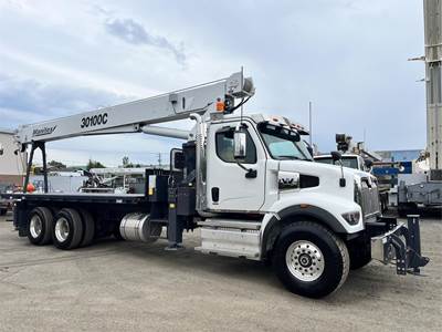 Western Star 47X 30-Ton Crane Truck - 2023 MANITEX 30100C Crane, Manual