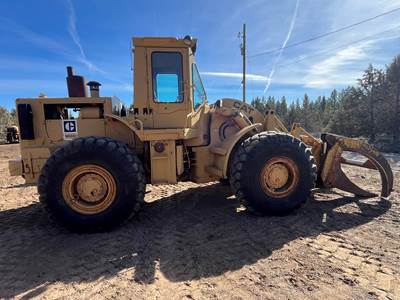 Caterpillar 966C front end loader