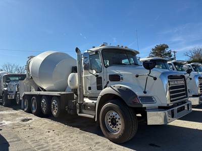 2025 Mack Granite Mixer / Ready Mix / Concrete Truck