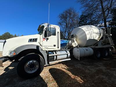 2023 Mack Granite Mixer / Ready Mix / Concrete Truck