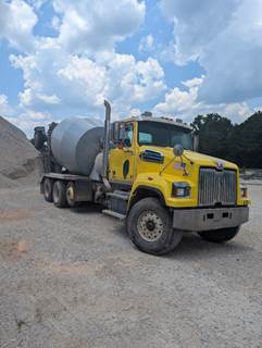 2017 Western Star 4700 Mixer / Ready Mix / Concrete Truck