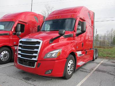 Freightliner CASCADIA 126 Sleeper Semi Truck - 72" Raised Roof Condo, Detroit 455HP, Automatic