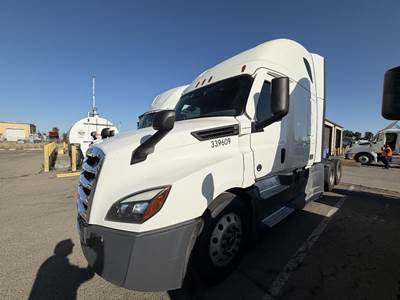 Freightliner Cascadia 126 Sleeper Semi Truck - 72" Raised Roof Condo, Detroit 455HP, Automatic