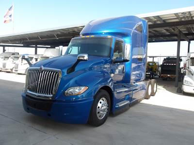 International LT625 Sleeper Semi Truck - 73" Sky Rise, Cummins 450HP, Automatic
