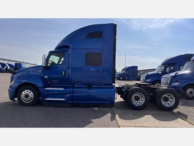 International LT625E Sleeper Semi Truck - 73" Sky Rise, Cummins 450HP, Automatic