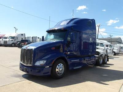 Peterbilt 579 Sleeper Semi Truck - 80" Ultra, Cummins 500HP, Automatic