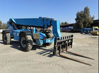 2016 Genie gth1056 Telehandler - Forks